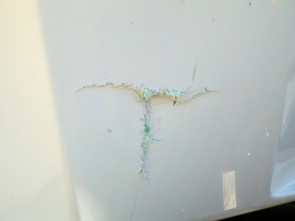 RV fiberglass damage